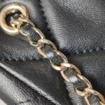 Chanel Quilted Lambskin CC Crossbody (Шанель) — фото 11