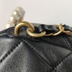Chanel Quilted Lambskin CC Crossbody (Шанель) — фото 13
