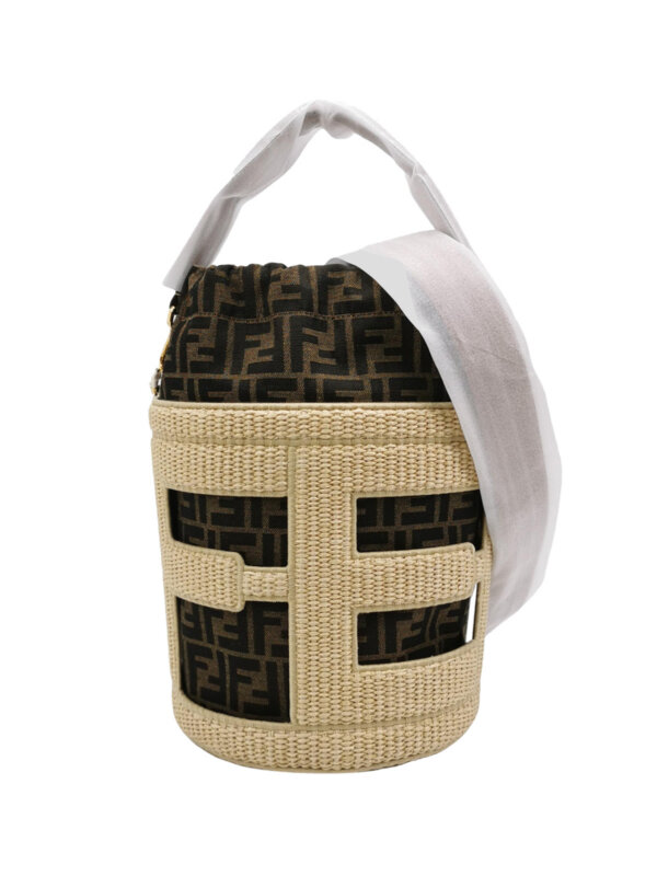 Винтажная сумка Fendi Step Out