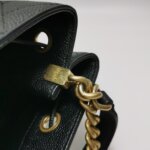 Chanel Quilted Calfskin Crossbody (Шанель) — фото 11