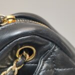 Chanel Quilted Lambskin CC Crossbody — фото 18