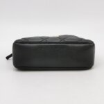 Chanel Quilted Lambskin CC Crossbody — фото 6