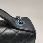 Chanel Quilted Lambskin Crossbody (Шанель) — фото 14