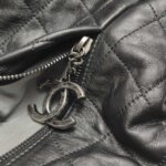 Chanel Quilted Calfskin CC Shoulder Bag — фото 14