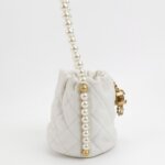 Chanel Quilted Calfskin CC Crossbody (Шанель) — фото 4
