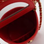 Chanel Quilted Lambskin CC Crossbody (Шанель) — фото 6