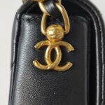 Chanel Quilted Lambskin CC Crossbody (Шанель) — фото 12