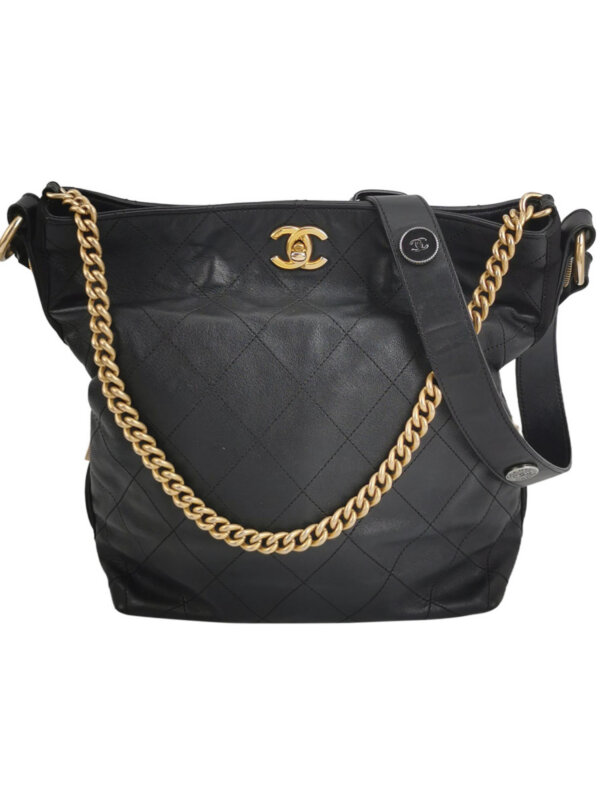 Chanel Quilted Calfskin CC Crossbody (Шанель)