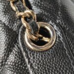 Chanel Quilted Calfskin Crossbody (Шанель) — фото 12