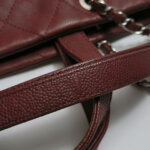 Chanel Quilted Calfskin CC Shoulder Bag (Шанель) — фото 29