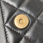 Chanel Quilted Lambskin CC Crossbody (Шанель) — фото 13