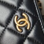 Chanel Quilted Lambskin CC Crossbody (Шанель) — фото 15