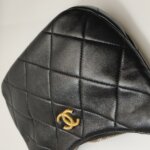 Chanel Quilted Lambskin CC Shoulder Bag (Шанель) — фото 17