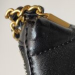 Chanel Quilted Lambskin CC Shoulder Bag (Шанель) — фото 18