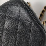 Chanel Quilted Calfskin CC Crossbody (Шанель) — фото 15