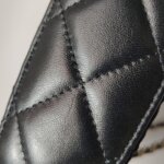 Chanel Lambskin CC Shoulder Bag (Шанель) — фото 11