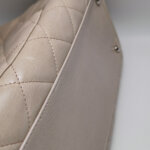 Chanel Quilted Waxed Calfskin CC Shoulder Bag (Шанель) — фото 24