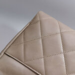 Chanel Quilted Waxed Calfskin CC Shoulder Bag (Шанель) — фото 26