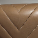 Chanel Quilted Lambskin Crossbody (Шанель) — фото 20