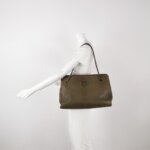 Chanel Quilted Calfskin CC Shoulder Bag (Шанель) — фото 2