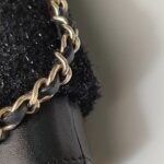 Chanel Quilted Lambskin CC Crossbody (Шанель) — фото 13