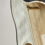 Chanel Colorblock Calfskin CC Shoulder Bag (Шанель) — фото 29