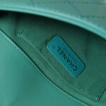 Chanel Quilted Calfskin CC Crossbody (Шанель) — фото 10