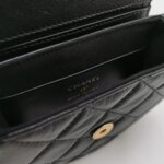 Chanel Quilted Calfskin CC Crossbody (Шанель) — фото 8