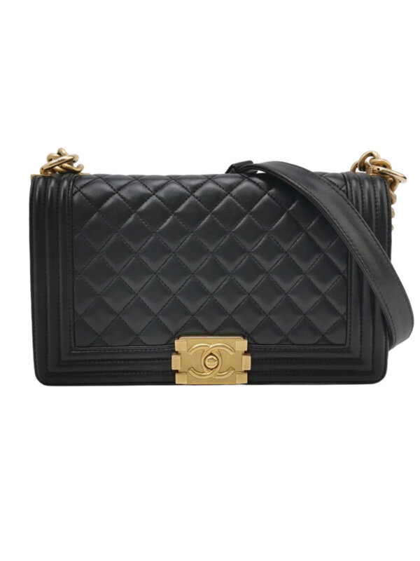 Chanel Leboy