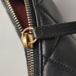 Chanel Quilted Lambskin CC Shoulder Bag (Шанель) — фото 12