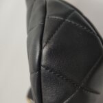 Chanel Quilted Lambskin CC Shoulder Bag (Шанель) — фото 15
