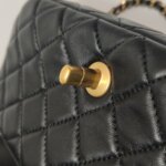 Chanel Classic Flap — фото 14