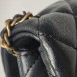 Chanel Classic Flap — фото 18