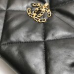 Chanel 19Bag — фото 17