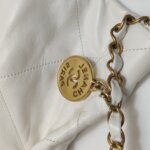 Chanel 22Bag (Шанель) — фото 17