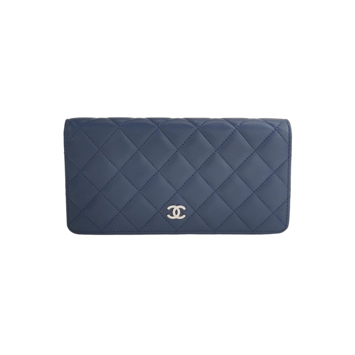 Chanel Quilted Lambskin CC Clutch (Шанель) — фото 1
