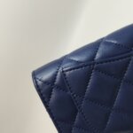 Chanel Quilted Lambskin CC Clutch (Шанель) — фото 19