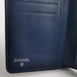 Chanel Quilted Lambskin CC Clutch (Шанель) — фото 7