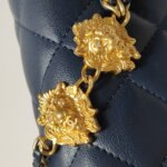 Chanel Quilted Lambskin CC Crossbody (Шанель) — фото 13