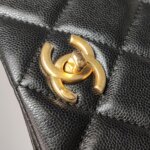 Chanel Quilted Calfskin CC Shoulder Bag (Шанель) — фото 12