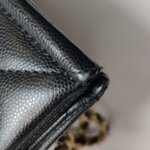 Chanel Quilted Calfskin CC Shoulder Bag (Шанель) — фото 18