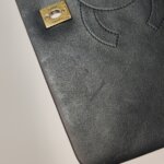 Chanel Quilted Calfskin CC Shoulder Bag (Шанель) — фото 10