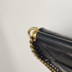 Chanel Quilted Calfskin CC Shoulder Bag (Шанель) — фото 12