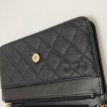 Chanel Quilted Calfskin CC Crossbody (Шанель) — фото 10