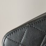 Chanel Quilted Calfskin CC Crossbody (Шанель) — фото 21