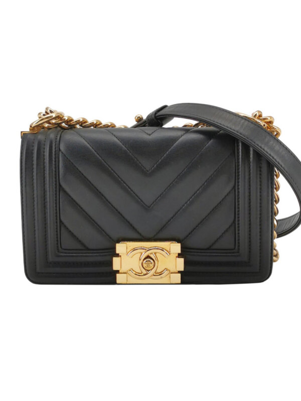 Chanel Leboy