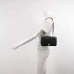 Chanel Quilted Calfskin CC Shoulder Bag (Шанель) — фото 2