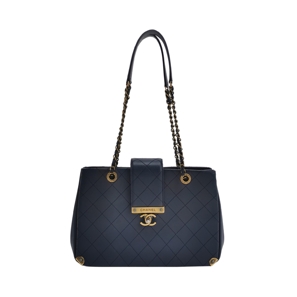 Chanel Quilted Lambskin CC Shoulder Bag (Шанель) — фото 1