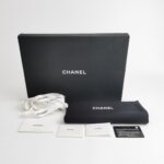 Chanel Quilted Lambskin CC Clutch (Шанель) — фото 8