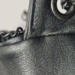 Chanel Quilted Lambskin CC Shoulder Bag (Шанель) — фото 10